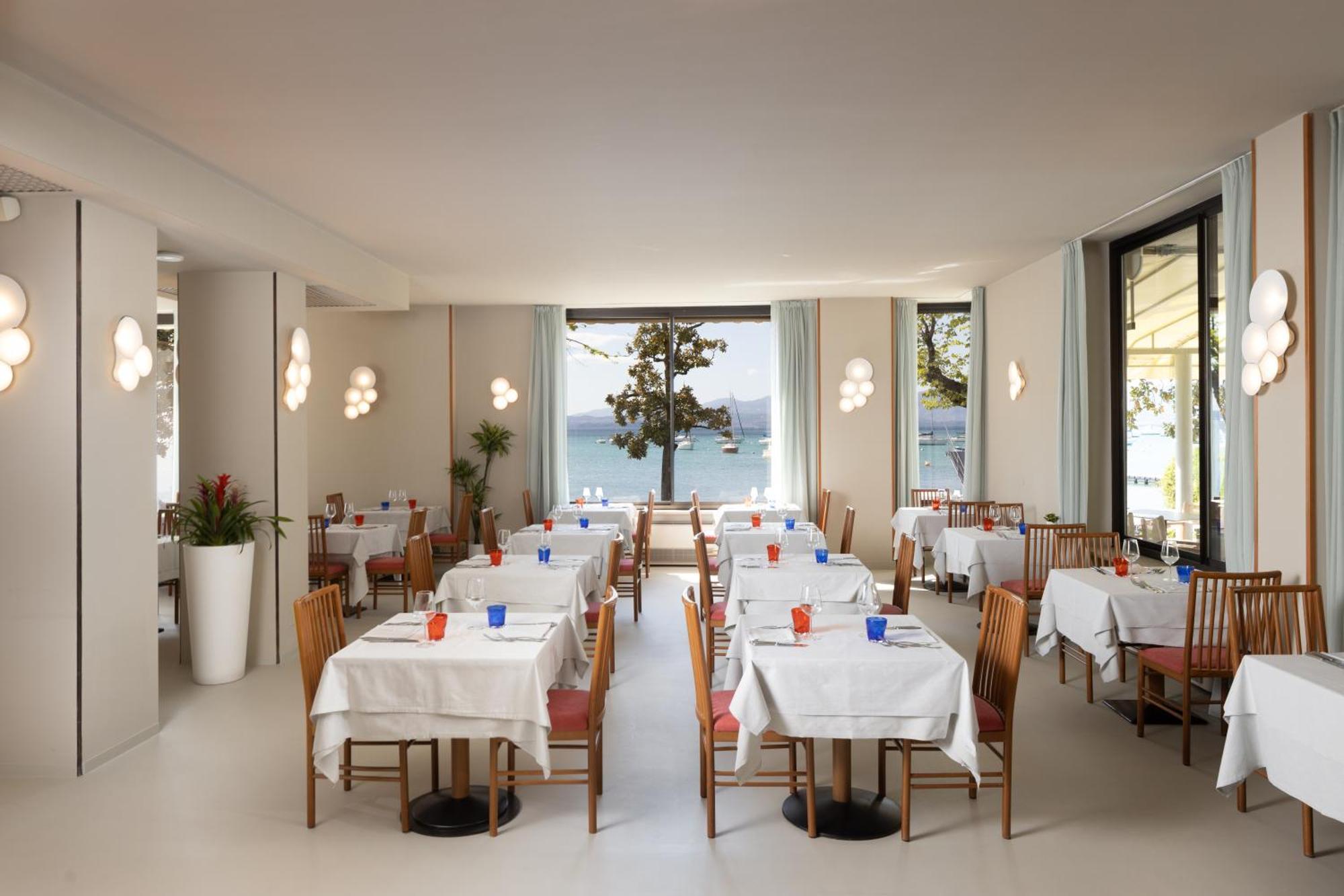 Hotel Nettuno Bardolino Exterior photo
